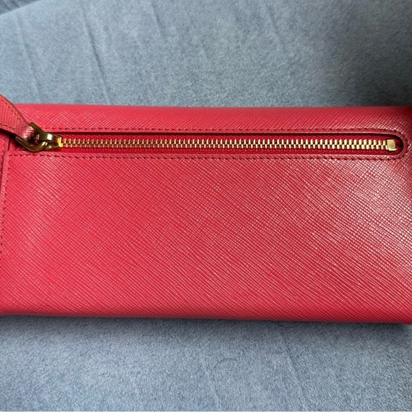 Prada Pink Wallet w/ ID Chain - Picture 10 of 12